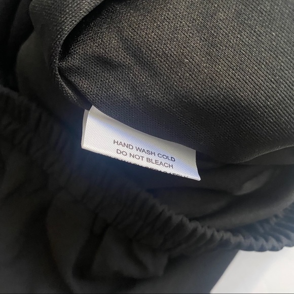 Iora high waisted dress shorts size medium - Picture 5 of 7